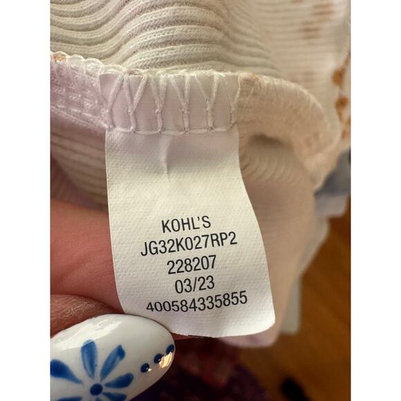 SO White Floral Ribbed Ruffle Hem T-Shirt Women’s XL - Picture 3 of 4